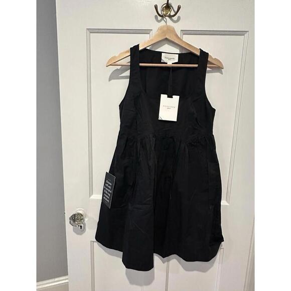TUCKERNUCK Pomander Place Black Sleeveless Porto Dress NWT Medium M - Picture 2 of 4